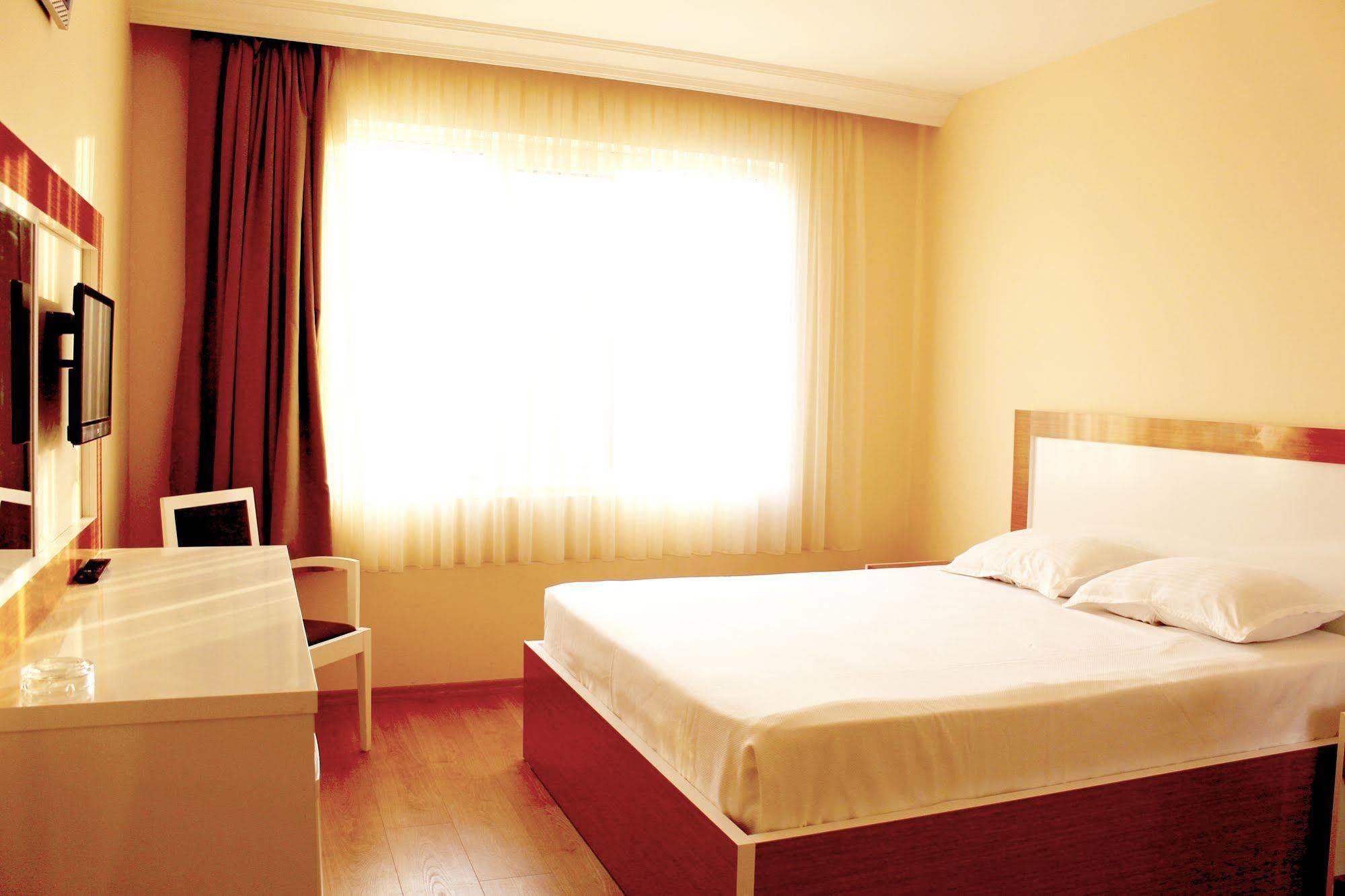 Hotel Duzce Екстер'єр фото