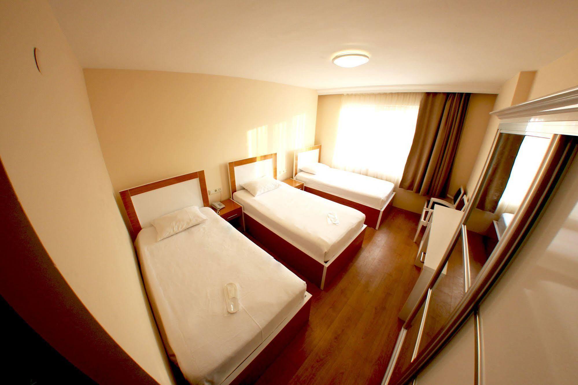 Hotel Duzce Екстер'єр фото