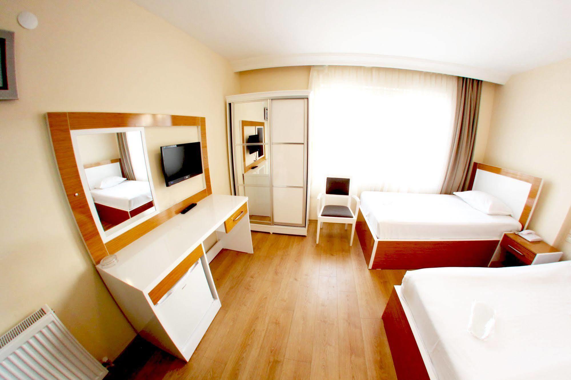 Hotel Duzce Екстер'єр фото